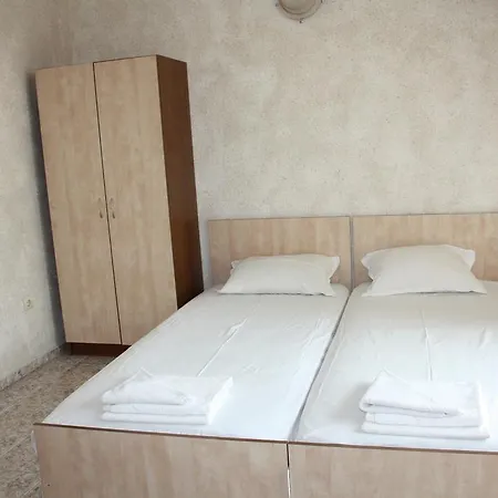 Family Santorini 3* Sveti Vlas